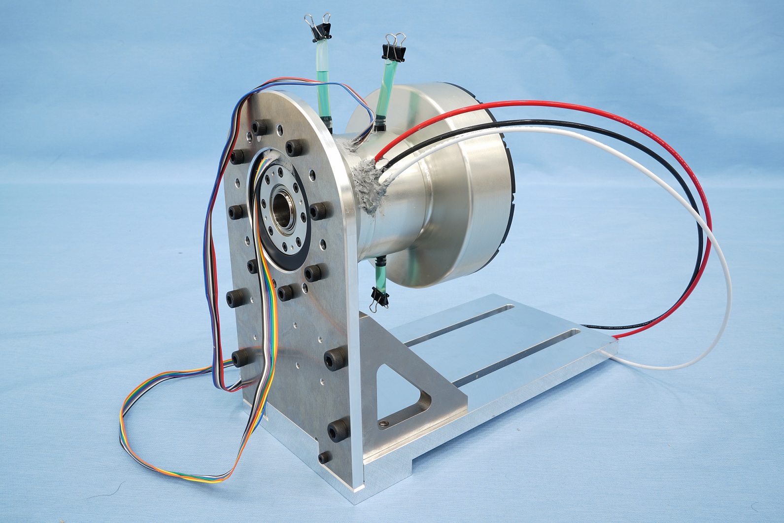 Actuator Immersion Cooling Picture